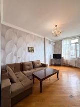 İcarəyə verilir 2 otaqlı yeni tikili 85 m² — İsa bəy