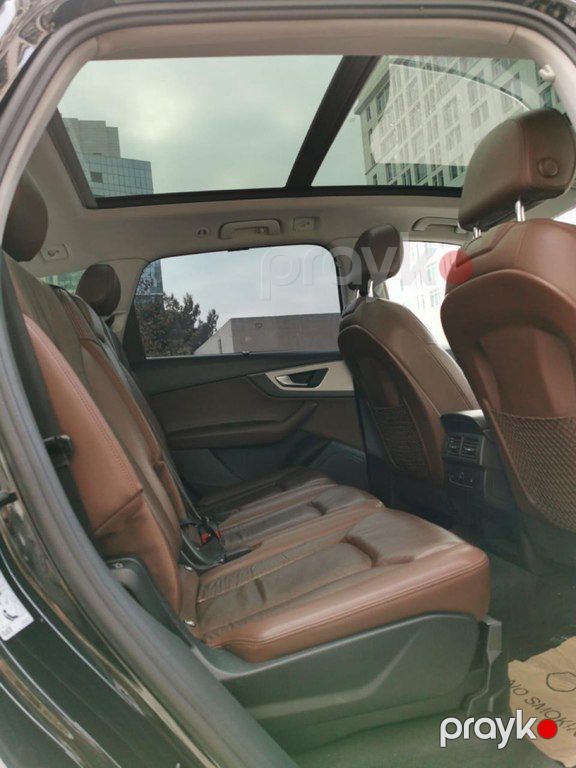 Audi Q7, 2.0 L, 2017 il, 150 000 km — Avtomobillər, Bakı (4)