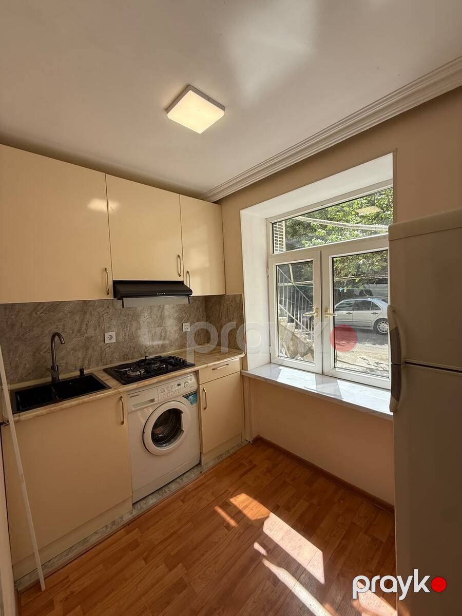 Satılır 2 otaqlı köhnə tikili 60 m² — Mənzil, Bakı (10)