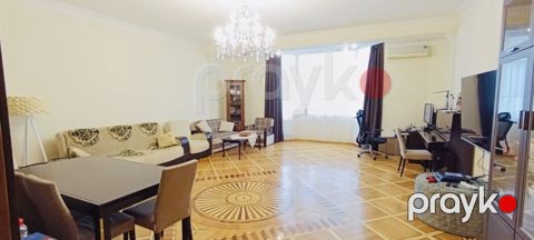 Satılır 4 otaqlı yeni tikili 202 m² — Bakı
