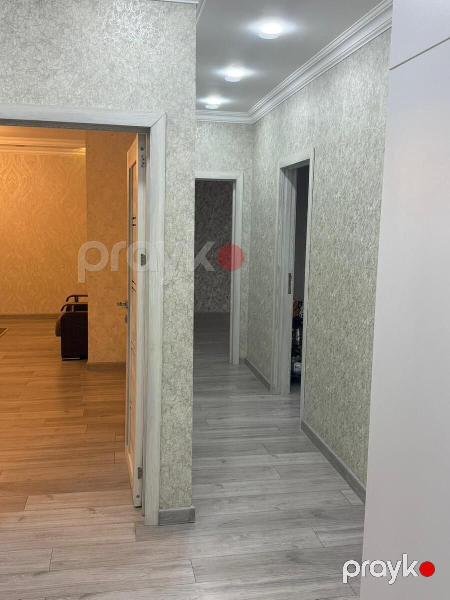 Satılır 5 otaqlı köhnə tikili 120 m² — Mənzil, Bakı (8)