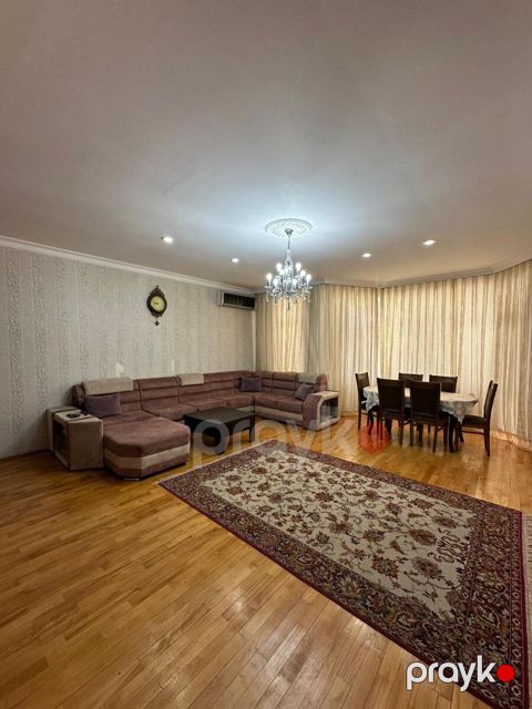 İcarəyə verilir 3 otaqlı yeni tikili 150 m² — Bakı