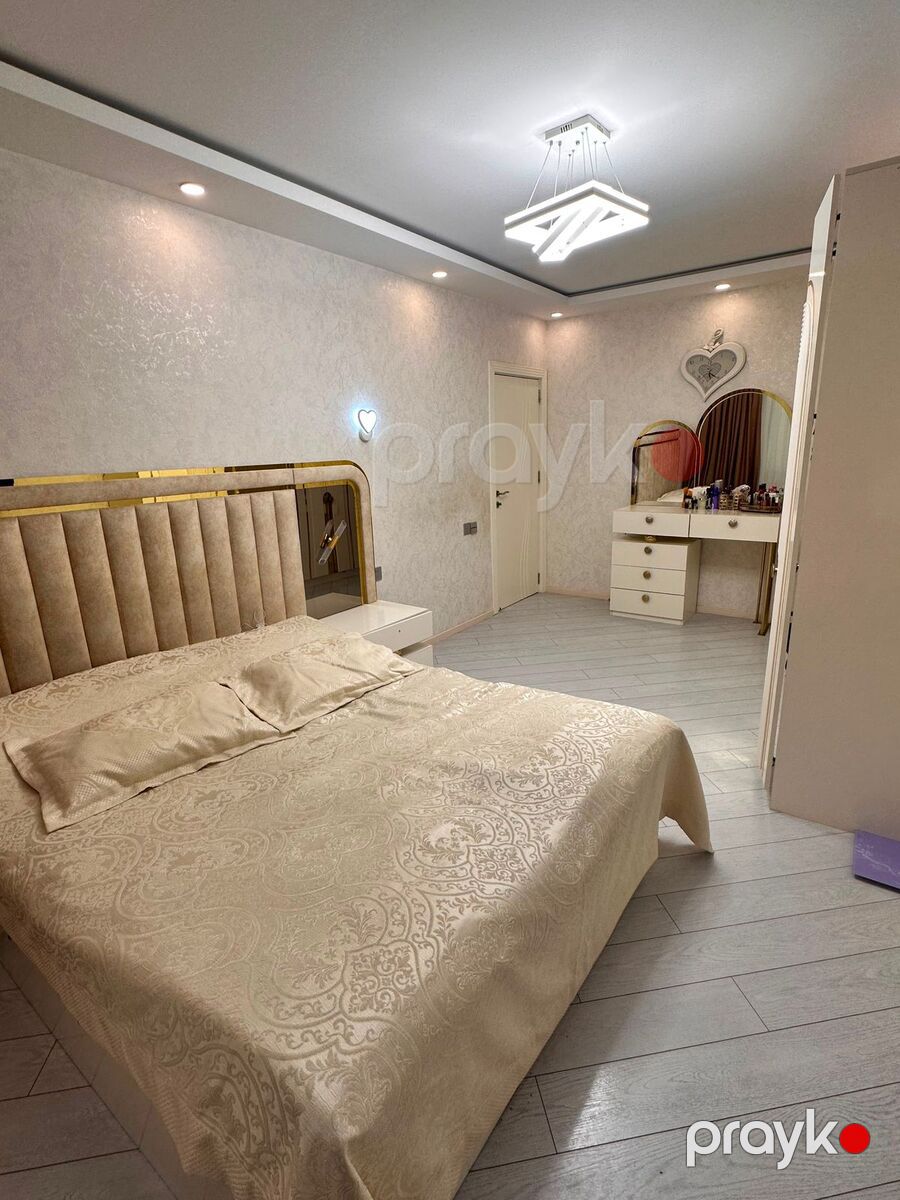 Satılır 3 otaqlı köhnə tikili 90 m² — Mənzil, Bakı (7)