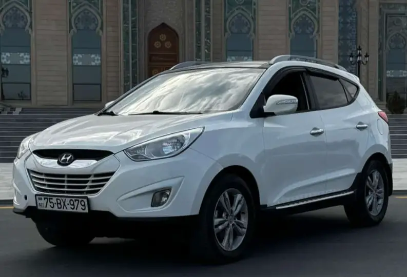 Hyundai ix35 2011 — gündəlik icarə