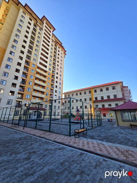 Satılır 3 otaqlı yeni tikili 135 m²