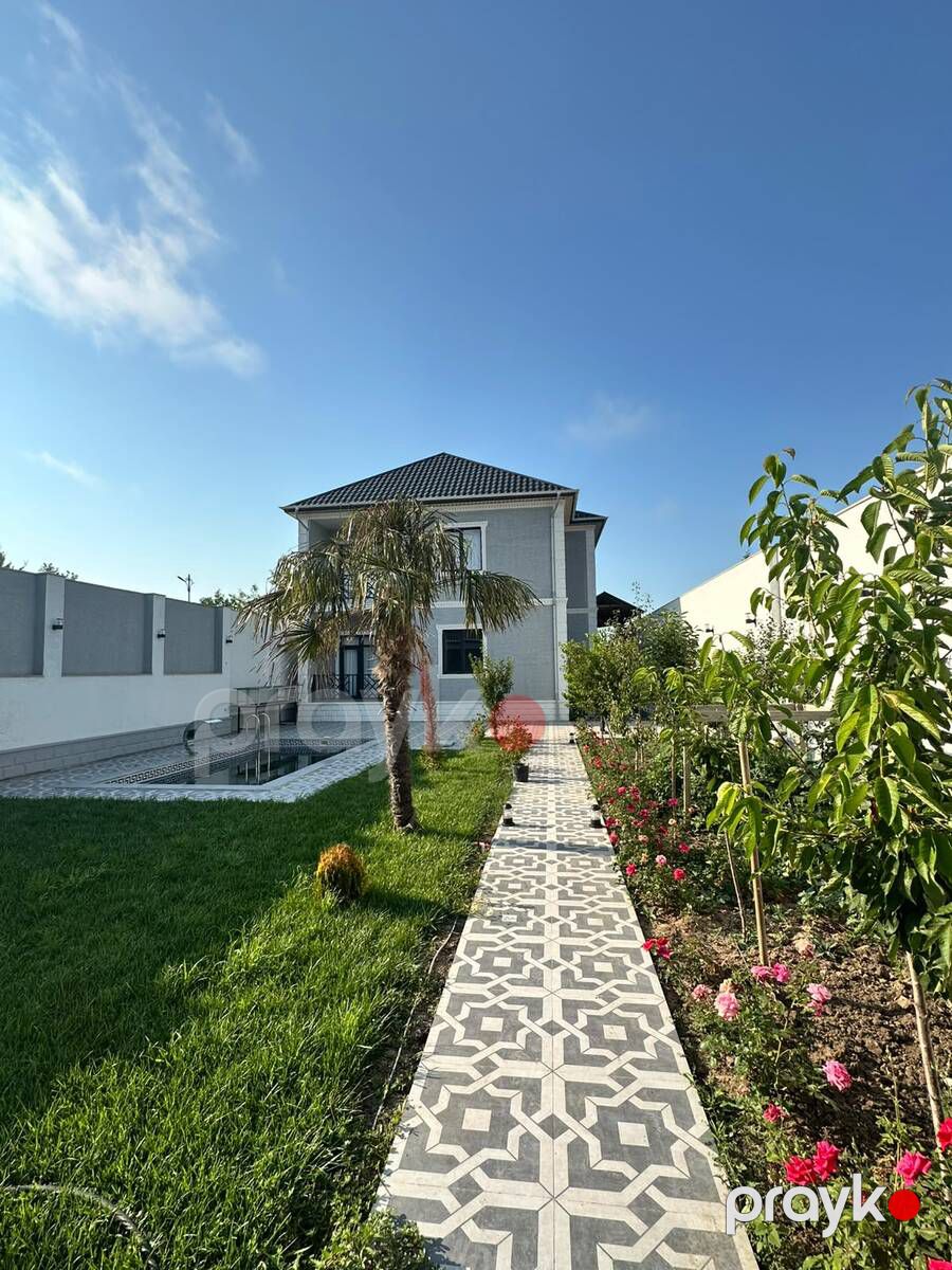 Satılır 4 otaqlı həyət evi/bağ evi 250 m² — Ev, villa, Bakı (2)