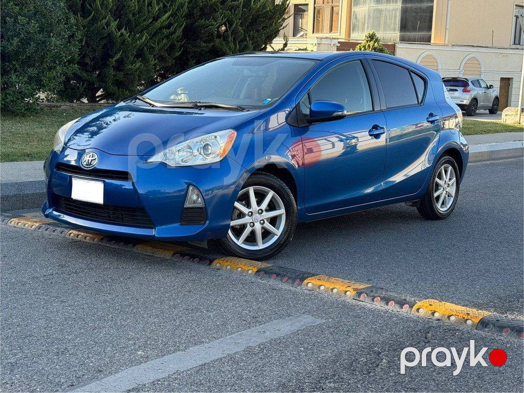 Toyota Prius C, 1.5 L, 6.5 kWh, 2015 il, 88 000 km — Avtomobillər, Bakı (6)