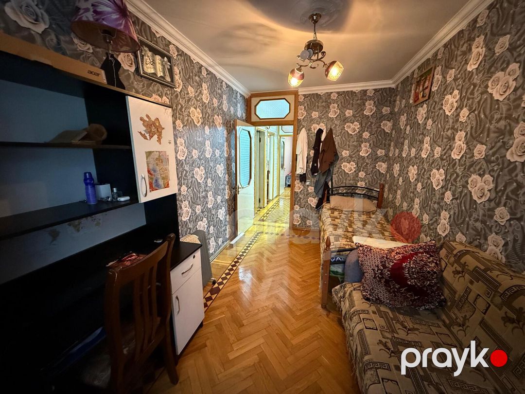 Satılır 5 otaqlı köhnə tikili 100 m² — Mənzil, Bakı (9)