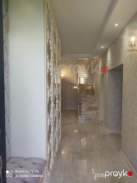 Satılır 5 otaqlı həyət evi/bağ evi 232 m² — Bakı