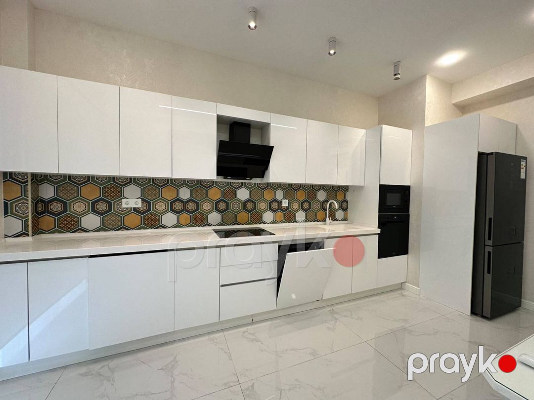 İcarəyə verilir 3 otaqlı yeni tikili 130 m² — Mənzil, Bakı (8)