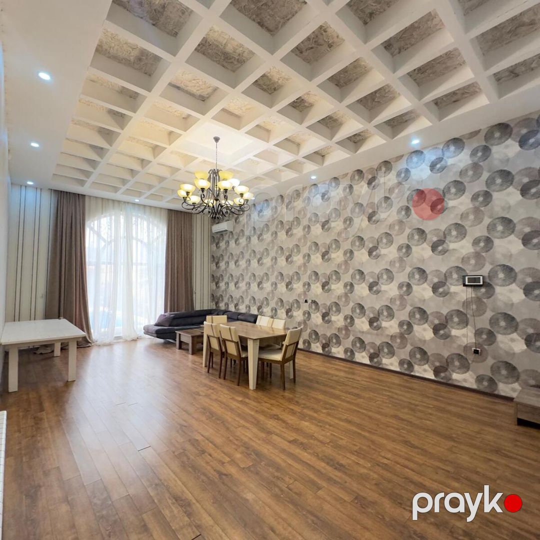 Satılır 4 otaqlı həyət evi/bağ evi 200 m² — Ev, villa, Bakı (10)