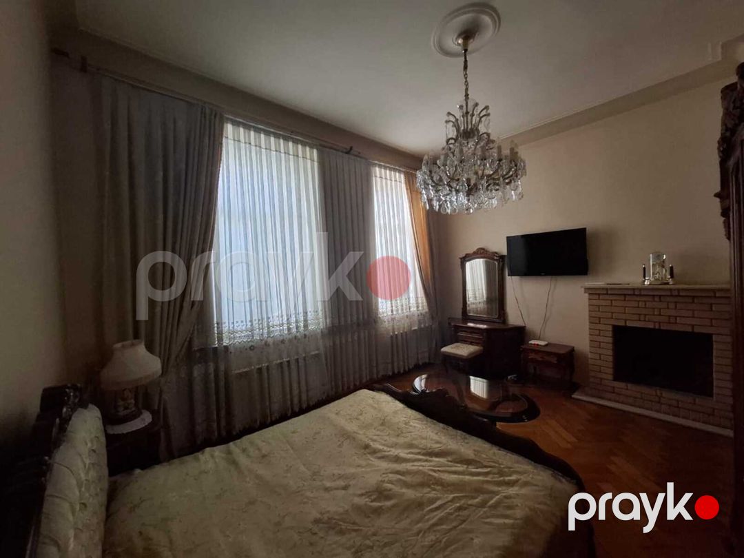 Satılır 6 otaqlı köhnə tikili 200 m² — Mənzil, Bakı (5)