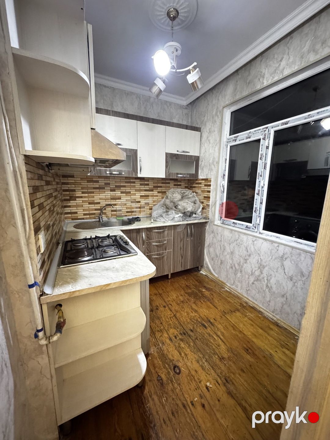 İcarəyə verilir 2 otaqlı köhnə tikili 50 m² — Mənzil, Bakı (8)