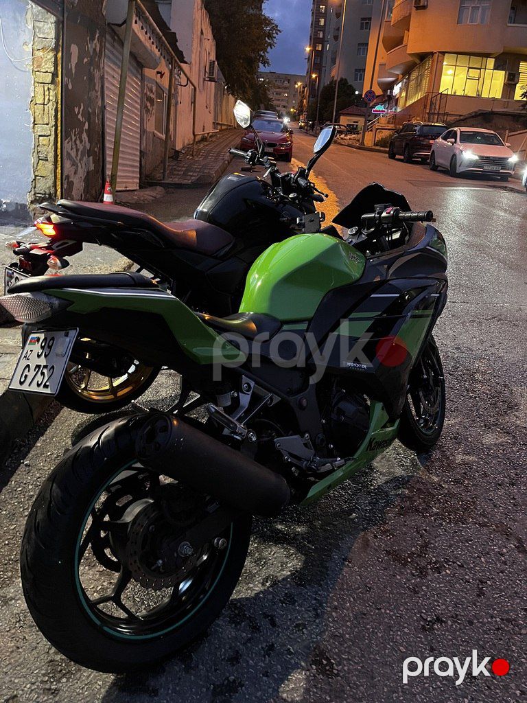 Kawasaki Ninja 300, 300 sm3, 2013 il, 19 379 km — Motosikletlər, Bakı (4)