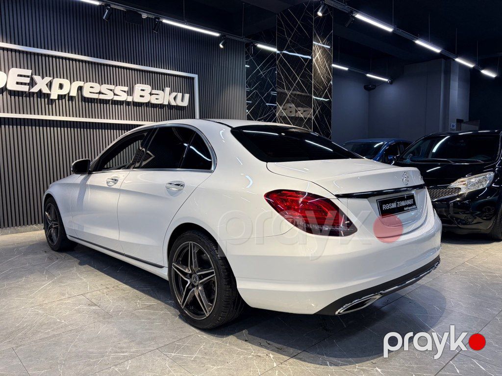Mercedes C 300, 2.0 L, 2019 il, 172 000 km — Avtomobillər, Bakı (3)