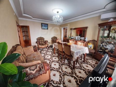 Satılır 3 otaqlı köhnə tikili 80 m² — Bakı