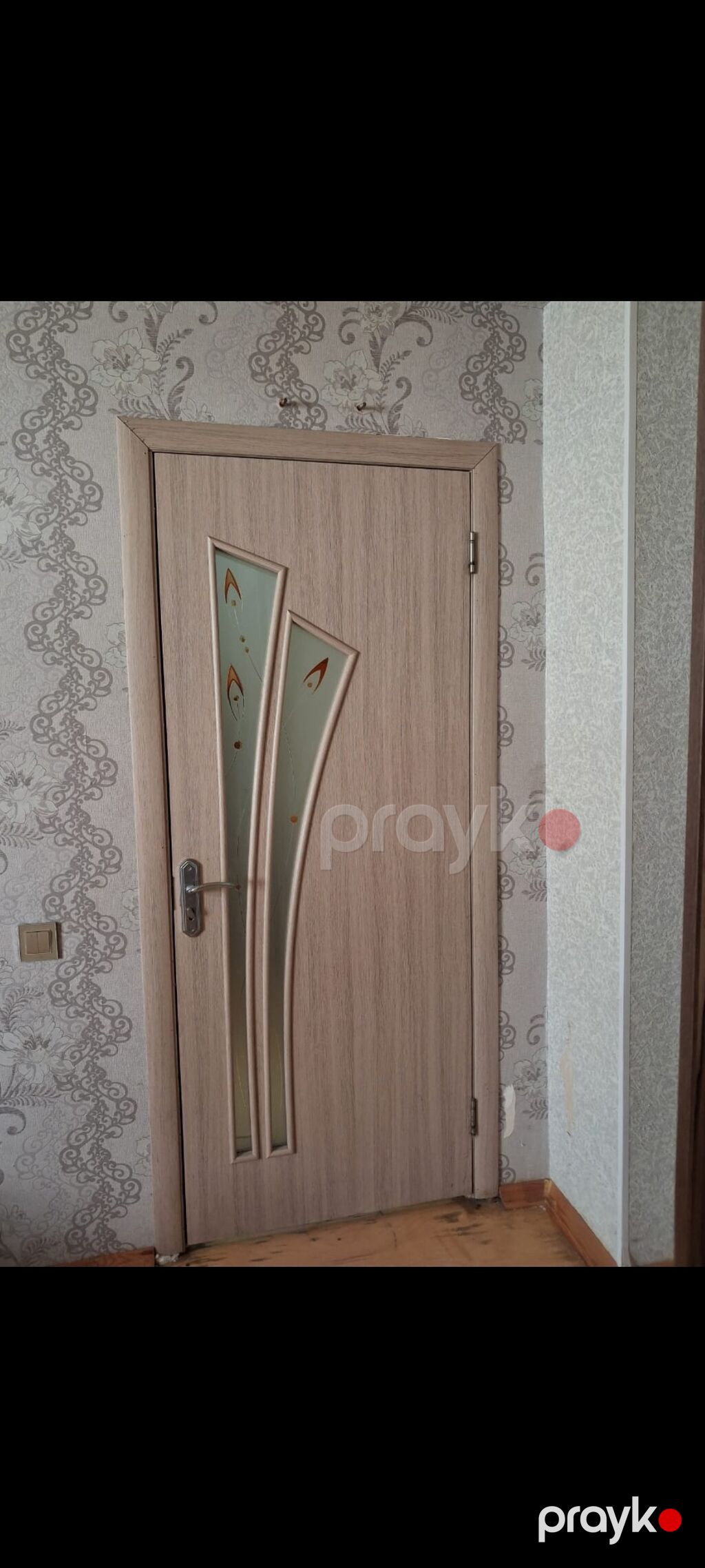 İç qapı – ağac teksturalı, açıq palıd rəngində - Material: MDF/laminat — Pəncərələr, qapılar, balkonlar, Masazır (2)