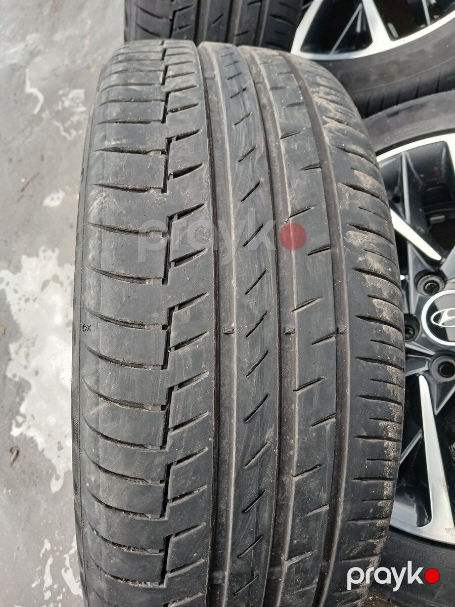 Hyundai təkəri 235/45 R18 — Ehtiyat hissələri və aksesuarlar, Bakı (2)
