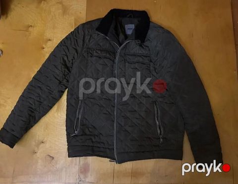 Kişi üçün quilted (romb tikişli) qara jaket - Model: qışlıq/keçid — Bakı