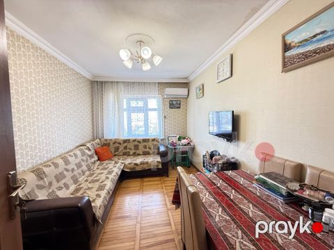 Satılır 2 otaqlı köhnə tikili 55 m² — Bakı