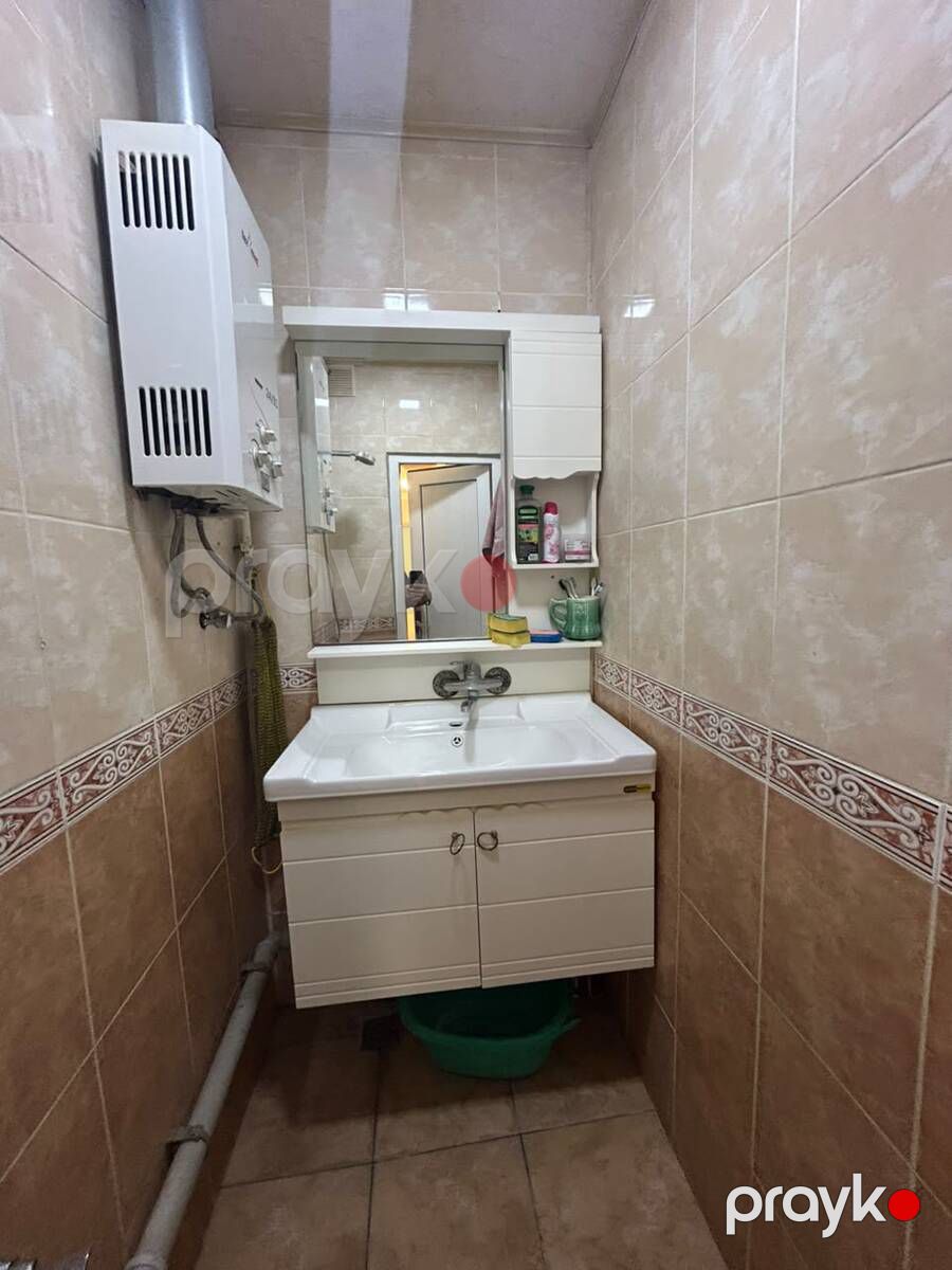 Satılır 3 otaqlı köhnə tikili 65 m² — Mənzil, Bakı (4)