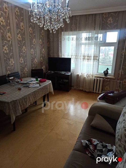 Satılır 3 otaqlı köhnə tikili 85 m² — Bakı