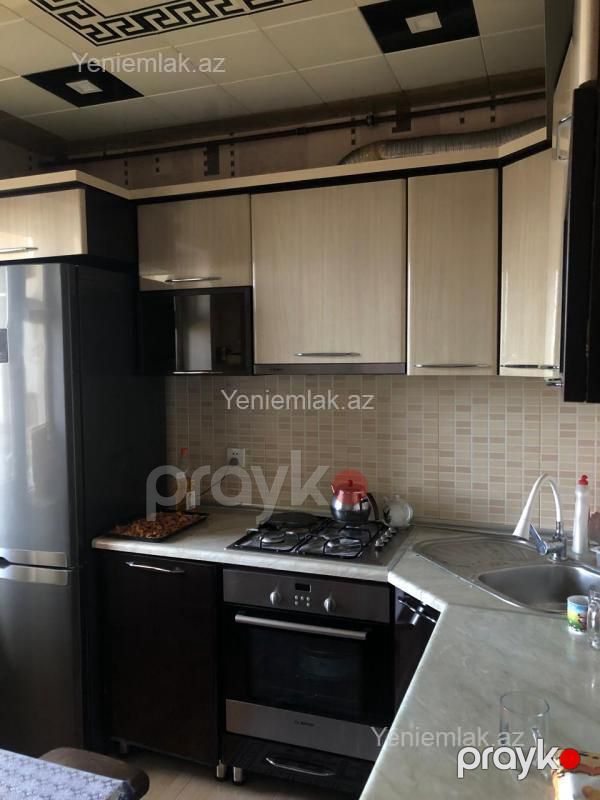 Satılır 4 otaqlı Bina evi menzil (Köhnə tikili), 100 m², Xətai rayonu — Mənzil, Bakı (5)