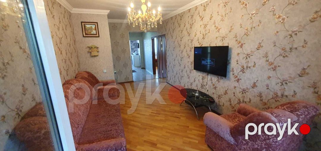 Satılır 4 otaqlı köhnə tikili 100 m² — Mənzil, Bakı (2)