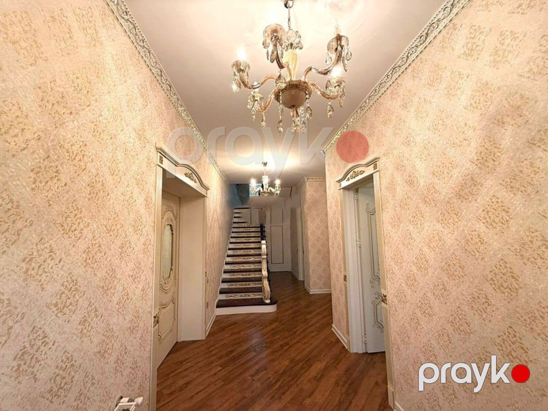 Satılır 4 otaqlı həyət evi/bağ evi 250 m² — Ev, villa, Bakı (10)
