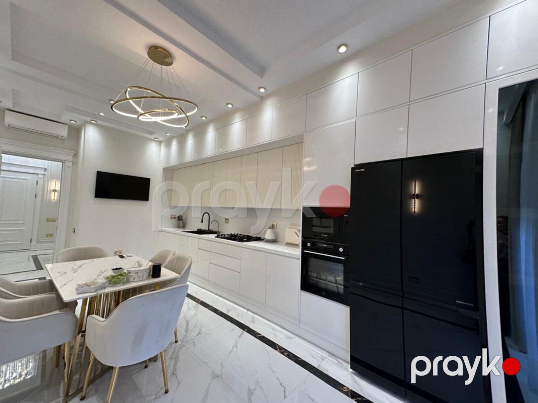 Satılır 4 otaqlı yeni tikili 185 m² — Mənzil, Bakı (9)