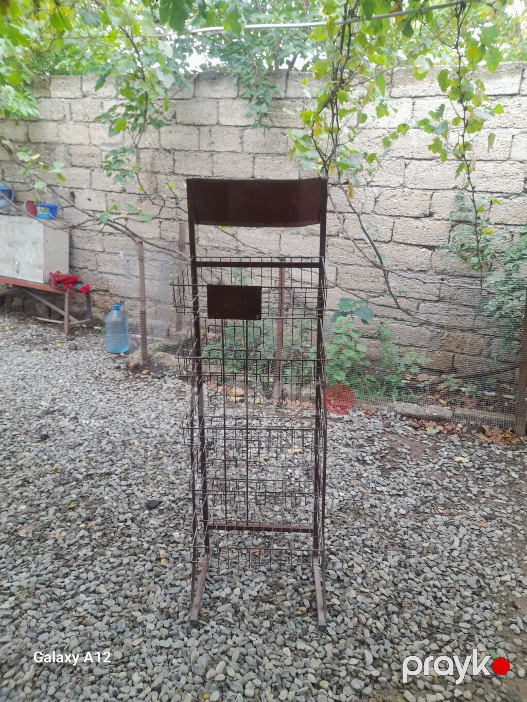 Məhsul: Metal mağaza stendi (4 səbətli vitrin) Təsvir: - Supermarket — Vitrini, Digah (2)