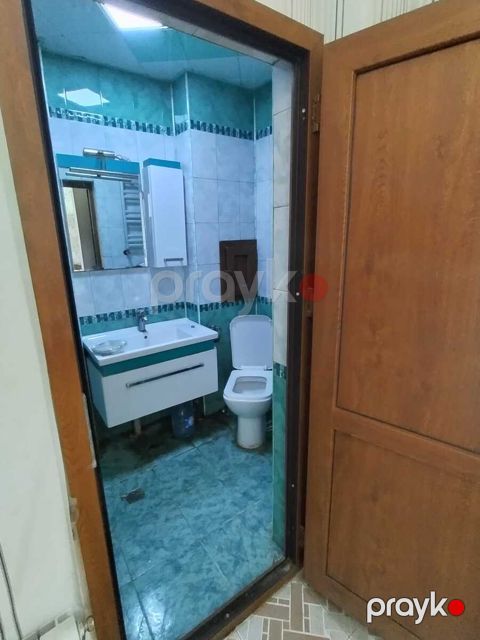 İcarəyə verilir 1 otaqlı köhnə tikili 46 m² — Bakı