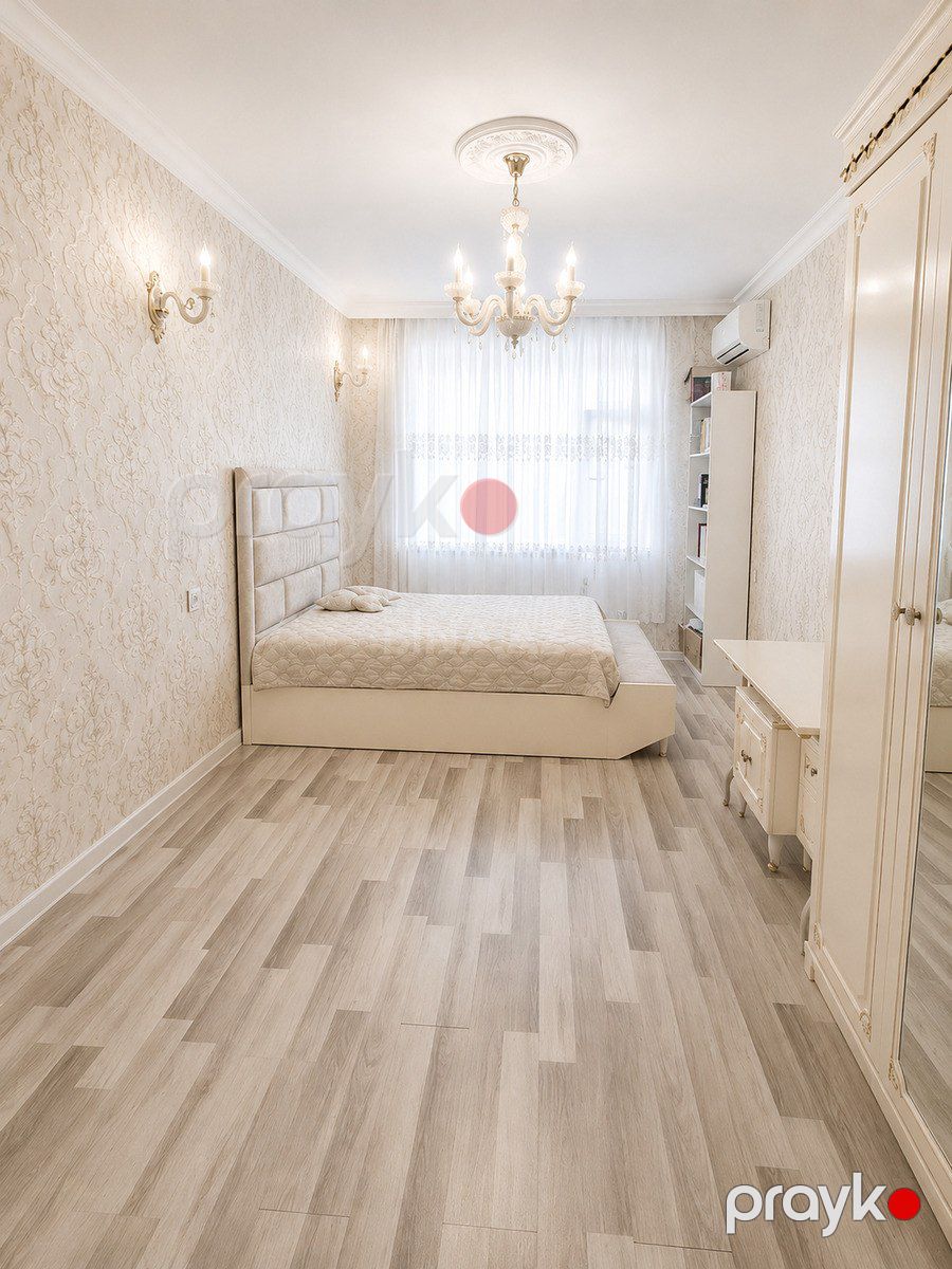 Satılır 4 otaqlı köhnə tikili 103 m² — Mənzil, Bakı (5)