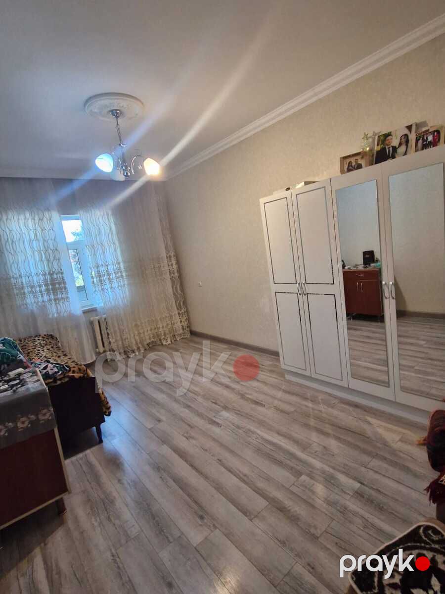 Satılır 4 otaqlı köhnə tikili 110 m² — Mənzil, Bakı (4)