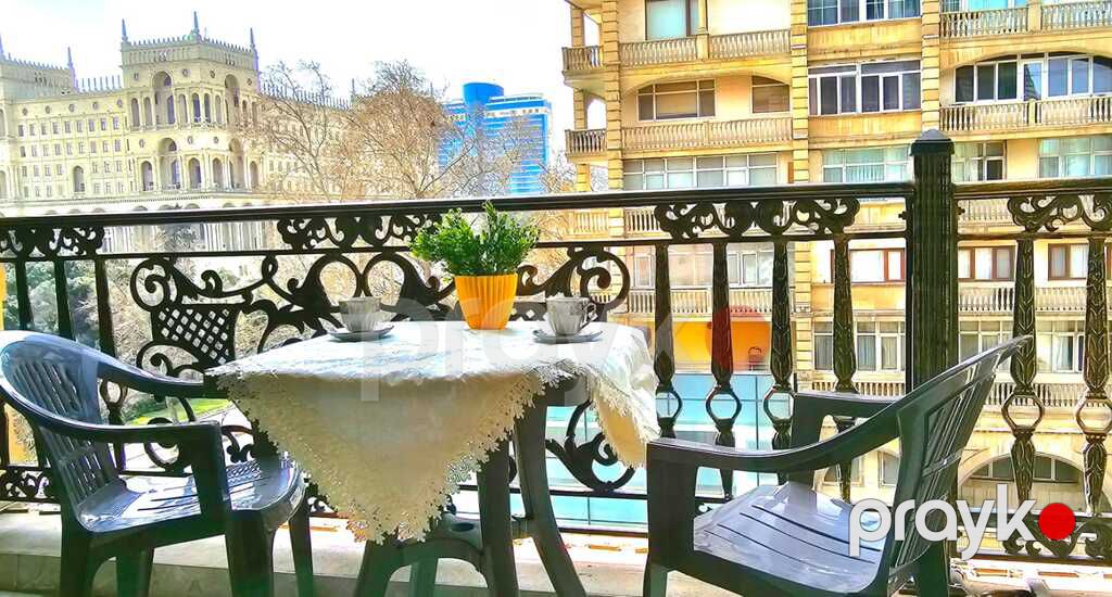 İcarəyə verilir 3 otaqlı köhnə tikili 93 m² — Mənzil, Bakı (8)