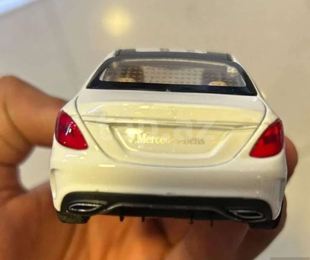 Məhsul: Mercedes‑Benz C‑Class sedan metal model avtomobil (masaüstü — Oyuncaq nəqliyyatı, Bakı (5)