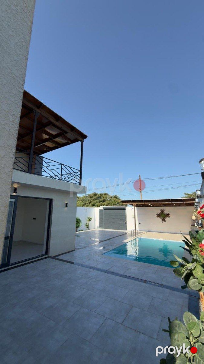 Satılır 4 otaqlı həyət evi/bağ evi 200 m² — Ev, villa, Bakı (7)