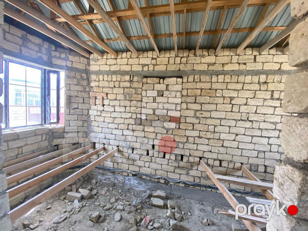 3 otaqlı, 76 kv. m, Təmirsiz — Ev, villa, Masazır (7)