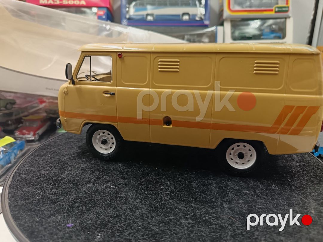 "UAZ Buxanka 1/18 SSM" modeli — Kolleksiyalar, Bakı (2)