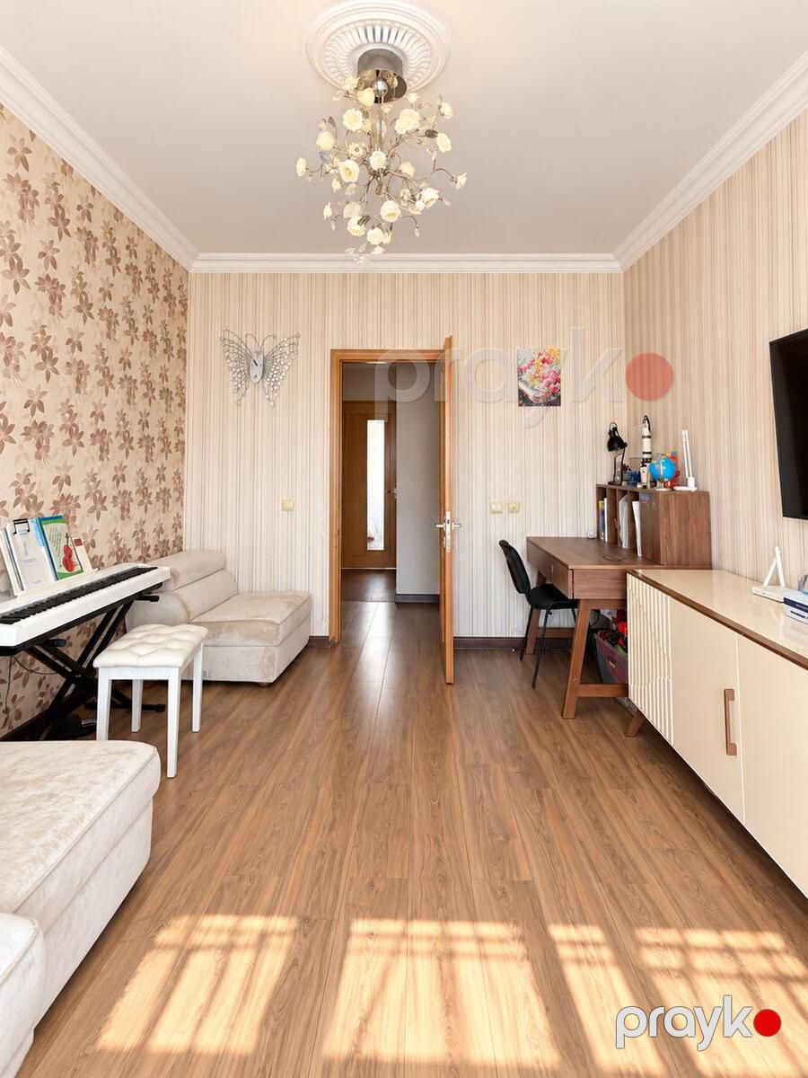 Satılır 3 otaqlı köhnə tikili 68 m² — Mənzil, Bakı (3)