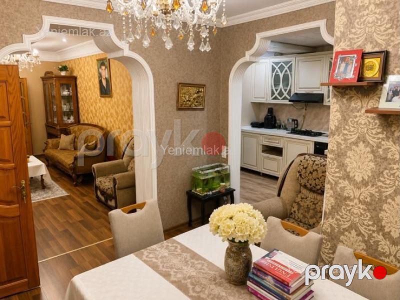 Satılır 5 otaqlı Bina evi menzil (Köhnə tikili), 110 m², Xətai rayonu — Mənzil, Bakı (2)