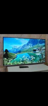 Yeni Televizor Yoshiro LED ekran 43" FHD (1920x1080), Ünvandan götürmə, Pulsuz çatdırılma, Ödənişli çatdırılma — Электроника