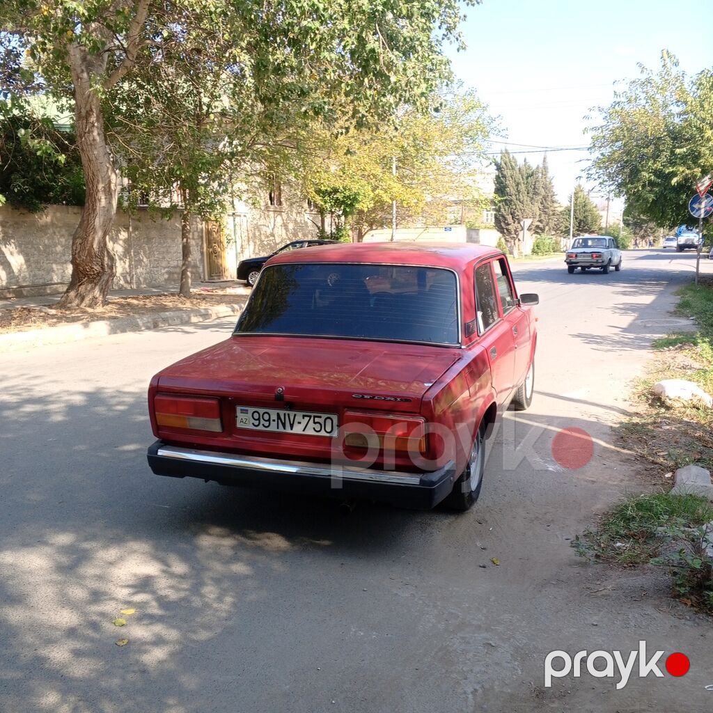 VAZ 2107 (Lada Riva) – qırmızı sedən - Kuzov: 4 qapılı sedan, klassik — Avtomobillər, Bakı (5)