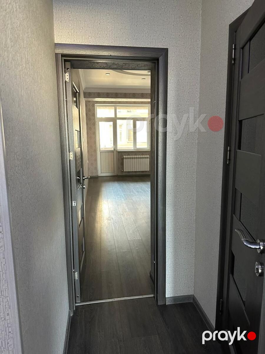 Satılır 4 otaqlı yeni tikili 180 m² — Mənzil, Bakı (9)
