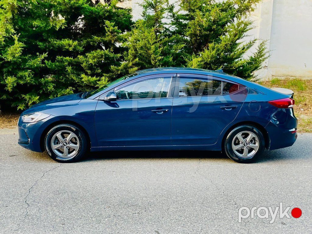 Hyundai Avante, 1.6 L, 2016 il, 193 000 km — Avtomobillər, Bakı (6)