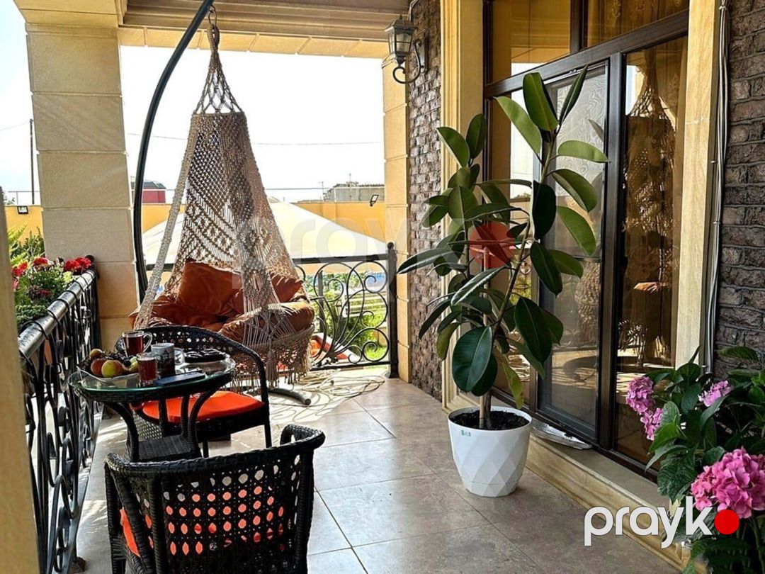 Satılır 4 otaqlı həyət evi/bağ evi 250 m² — Ev, villa, Bakı (3)