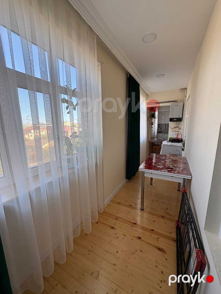 Satılır 5 otaqlı köhnə tikili 100 m² — Mənzil, Bakı (2)