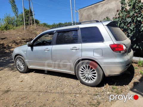 Mitsubishi Airtrek: 2 l 2002 il 332000 km Universal — Gəncə
