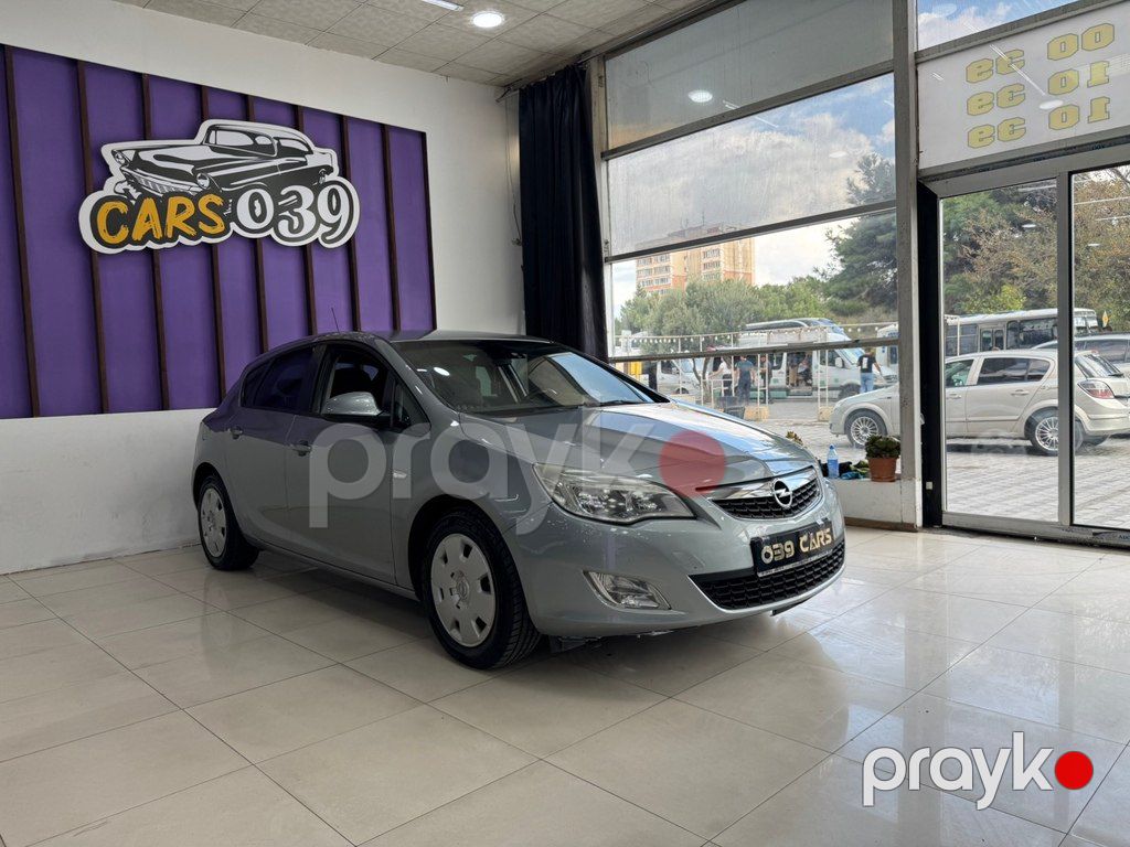 Opel Astra, 1.3 L, 2011 il, 266 000 km — Avtomobillər, Sumqayıt (2)