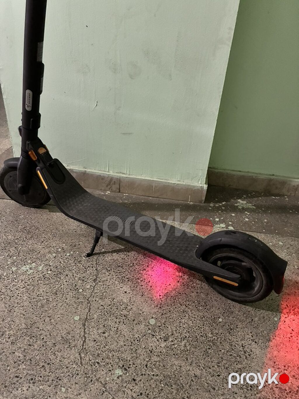 İşlənmiş Elektrik samokat 9", 251 - 350 Vt, 26 - 35 km/s, Ödənişli çatdırılma, Rayonlara çatdırılma — Skuterlər, Bakı (7)